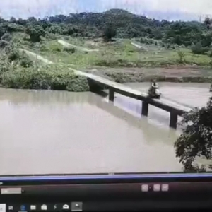 С˴׹У˫˫ˮ...